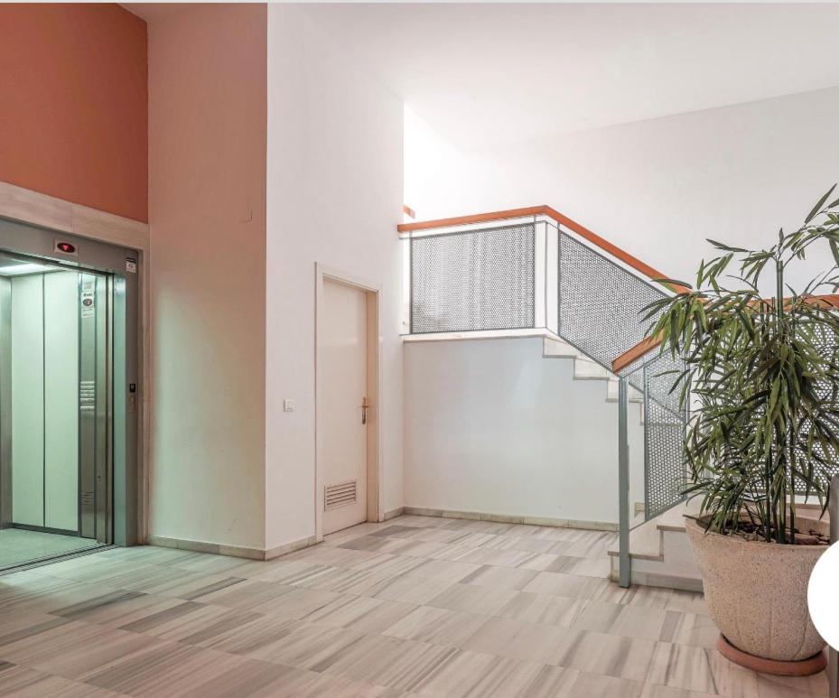 Exclusivo Duplex Con Terraza En Sevilla Екстер'єр фото