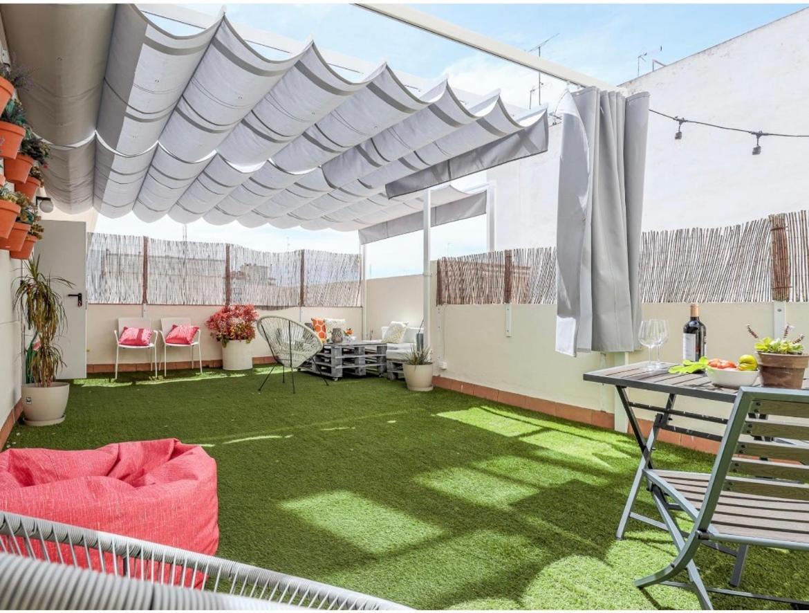 Exclusivo Duplex Con Terraza En Sevilla Екстер'єр фото